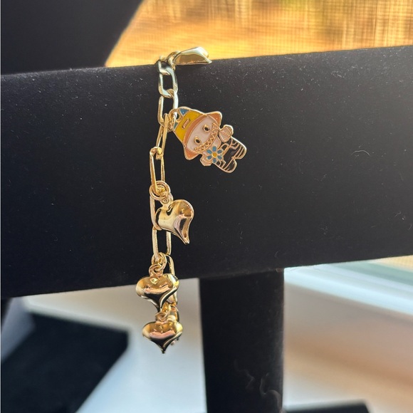 Labubu Themed Bracelet and Earring Set - Picture 6 of 10